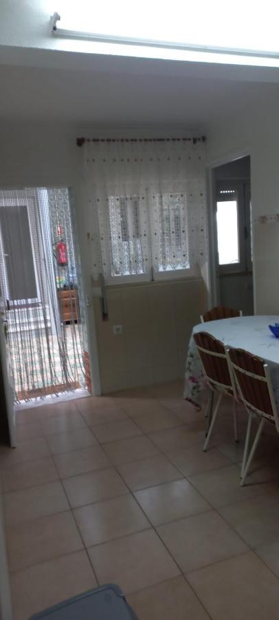 Cila'S Guest House Vieira de Leiria Eksteriør billede